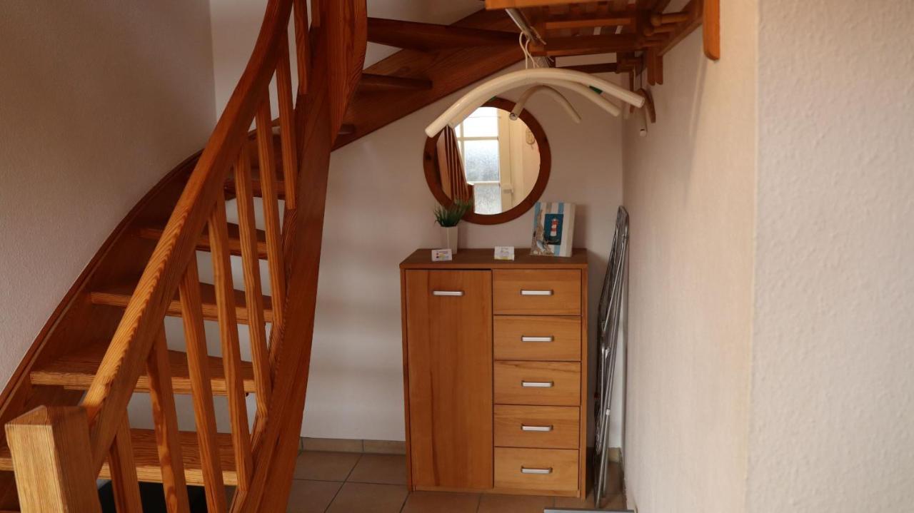 Ferienhaus Krabbenhuus 카롤리넨시엘 외부 사진